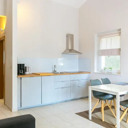 Pinia - A4 Second Floor - Mpolo