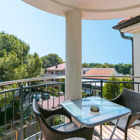 Lejlighed Pinia - A4 Second Floor - Mpolo *