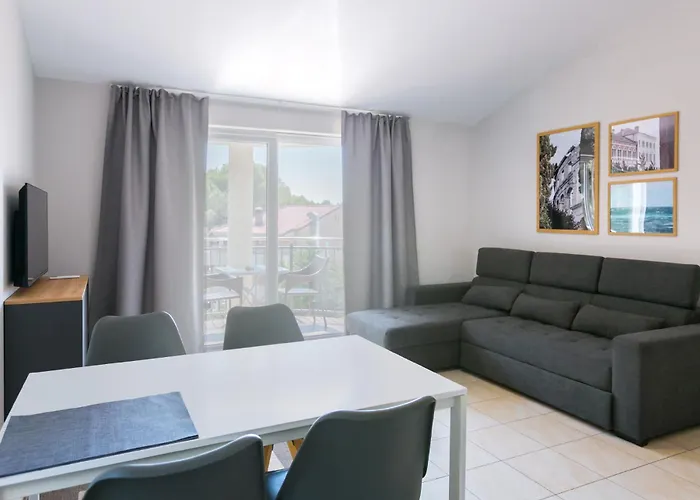 Pinia - A4 Second Floor - Mpolo Apartmán